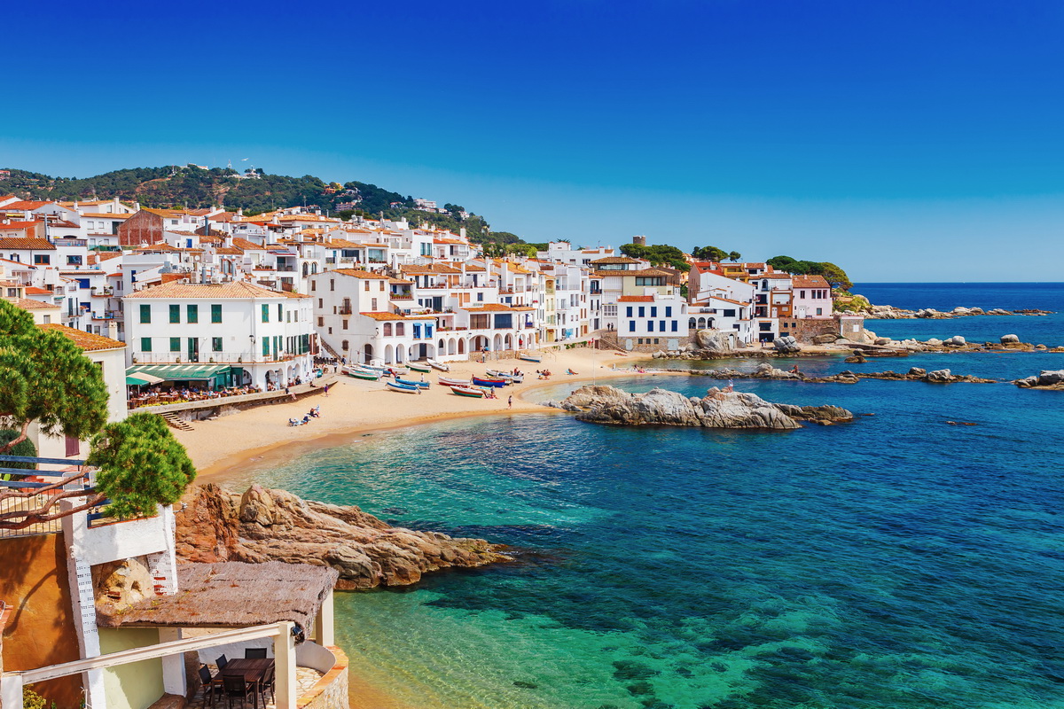 The Costa Brava Run - Caminos touring holidays